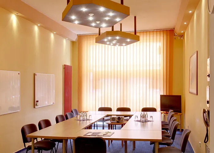 Art Charlottenburger Hof Szálloda