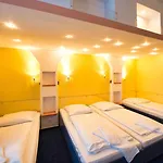 Hotel Art Charlottenburger Hof 3*