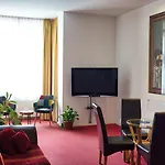 Art Charlottenburger Hof 3*