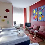 Art Charlottenburger Hof 3*