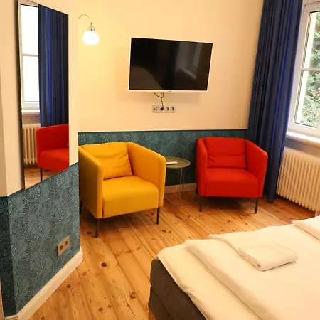 Art Charlottenburger Hof 3*