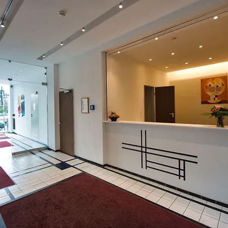 Art Charlottenburger Hof Berlin