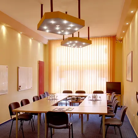 Art Charlottenburger Hof فندق