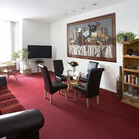 Art Charlottenburger Hof 3*