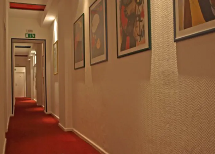 Art Charlottenburger Hof Berlin