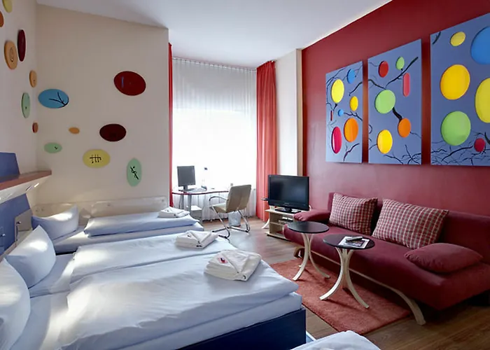 Art Charlottenburger Hof 3*