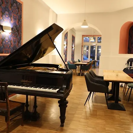 Отель Art Charlottenburger Hof 3*