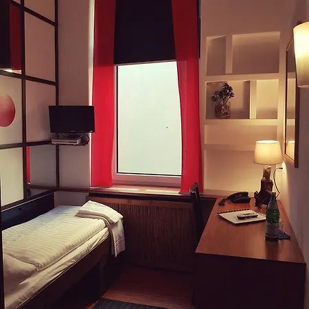 Отель Art Charlottenburger Hof 3*