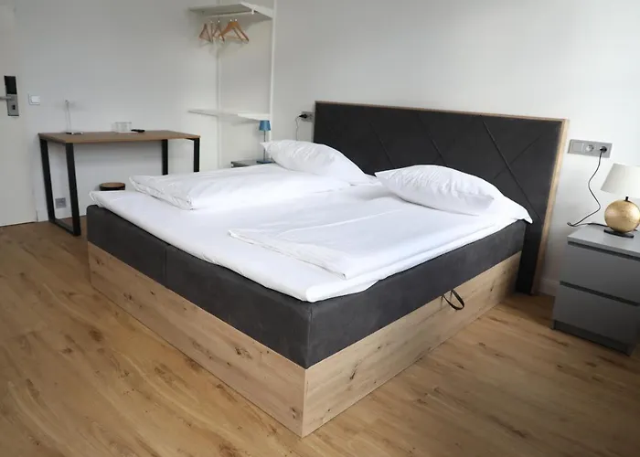 فندق Art Charlottenburger Hof 3*