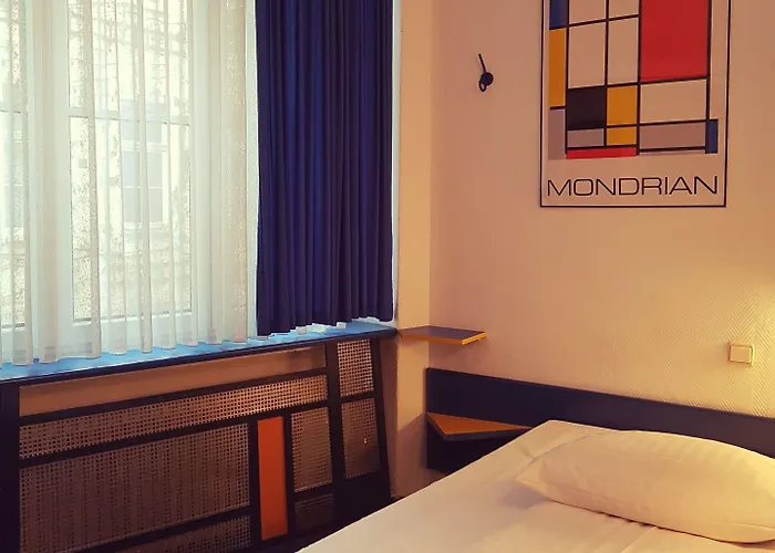 Art Charlottenburger Hof Hotel 3*