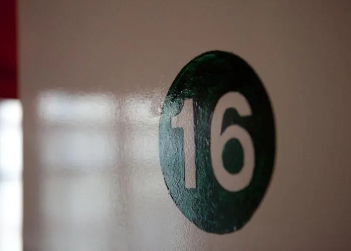 Art Charlottenburger Hof فندق برلين