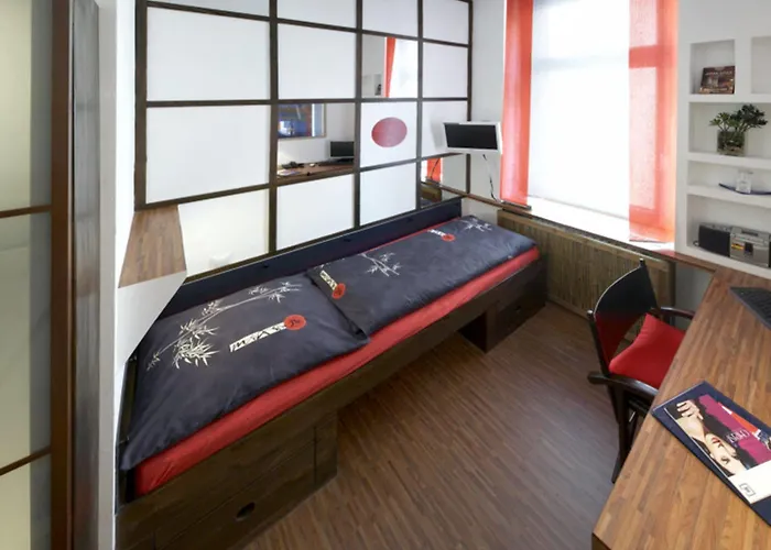 Art Charlottenburger Hof برلين